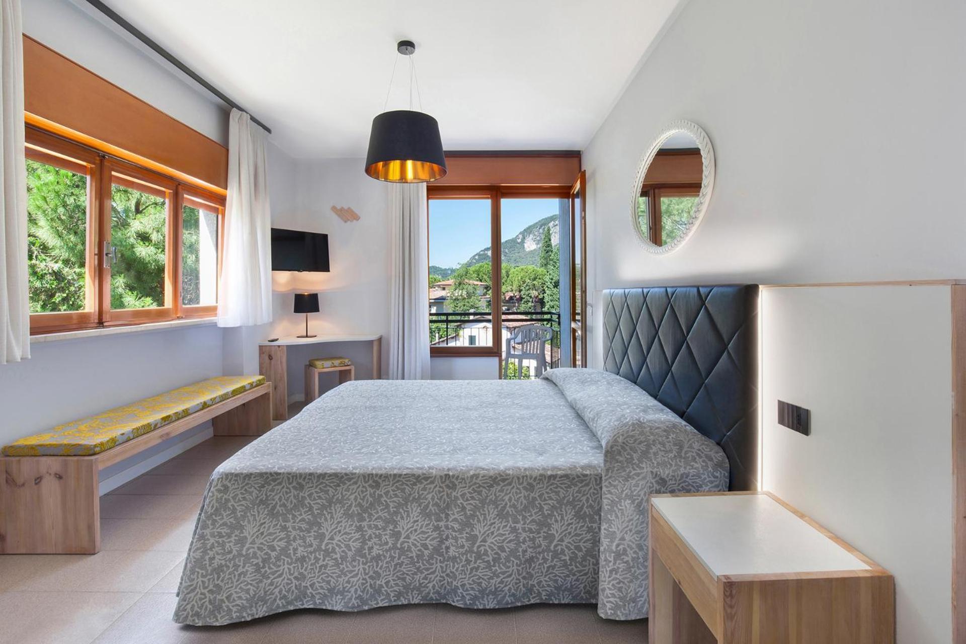 Hotel Gabbiano - Garda Lake Collection Garda (Verona) Exterior foto